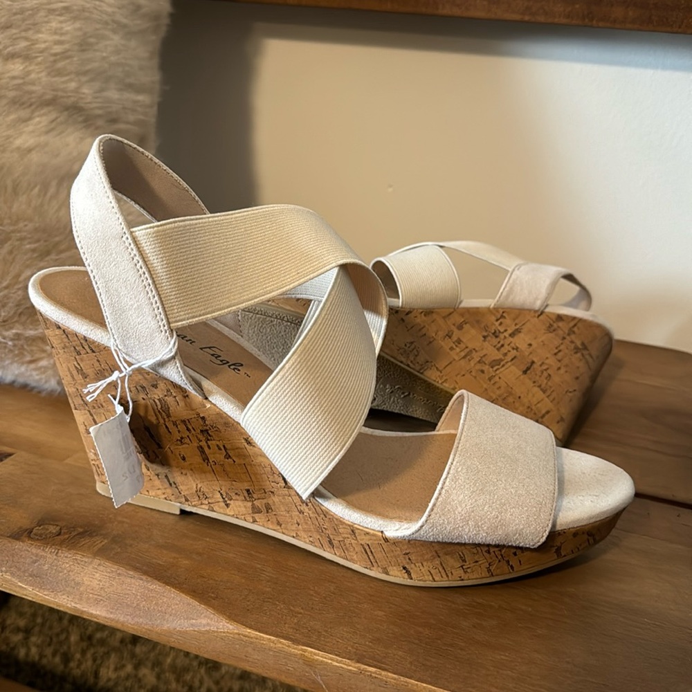 NWT! Strappy Wedges